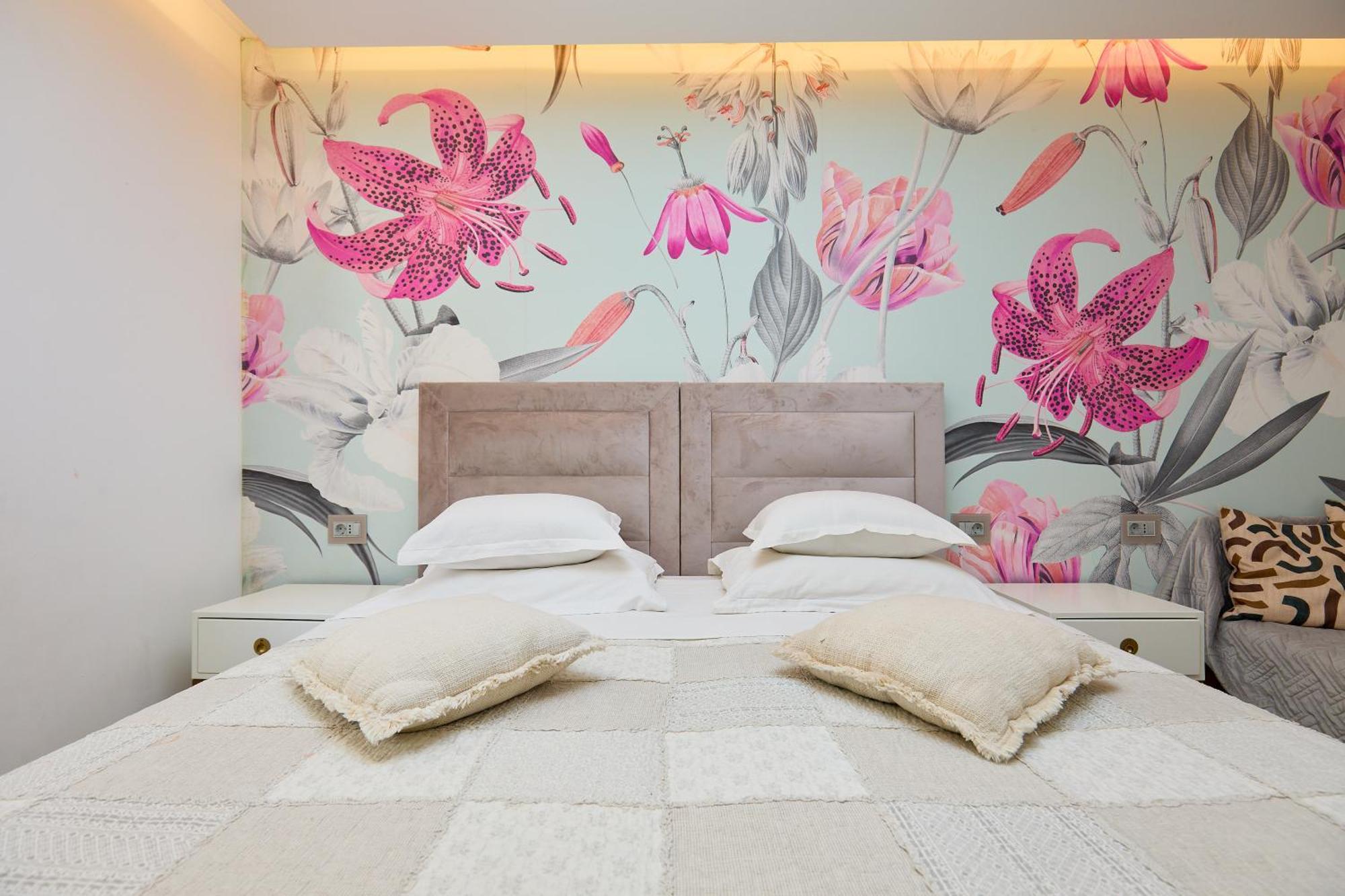 Insula Luxury *